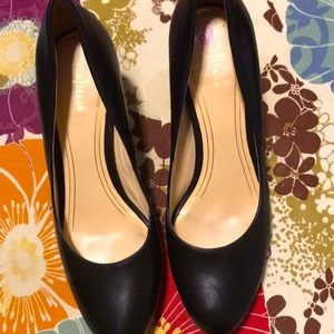 Cole Hann heels size 9 women I’m asking $60 or best offer